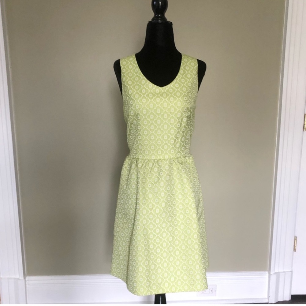 Green Kensie V Neck Dress
